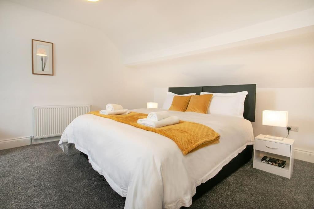 Cudworth House, Barnsley For Contractors & Families, Free Parking, High Speed Wifi Etc Villa Ngoại thất bức ảnh