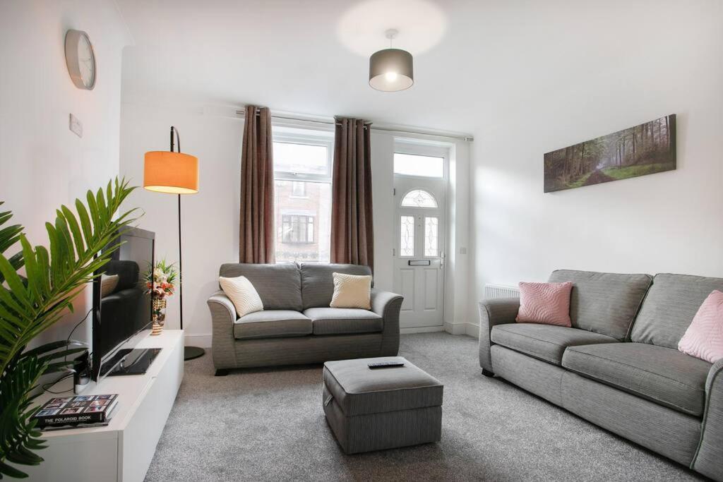 Cudworth House, Barnsley For Contractors & Families, Free Parking, High Speed Wifi Etc Villa Ngoại thất bức ảnh