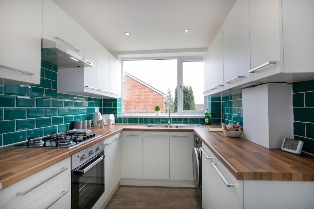 Cudworth House, Barnsley For Contractors & Families, Free Parking, High Speed Wifi Etc Villa Ngoại thất bức ảnh